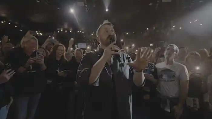 Tausende mehr (Live)