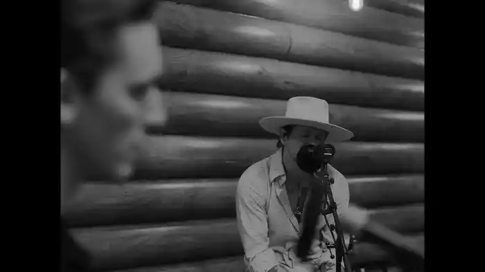 Momma Loves Me (Live In Studio)