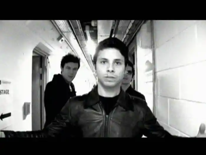 バンク・ホリデイ・マンデイ（ライヴ）