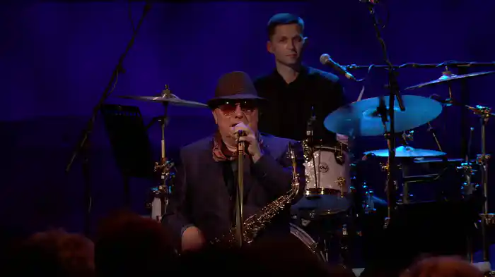 Brown Eyed Girl (Live)