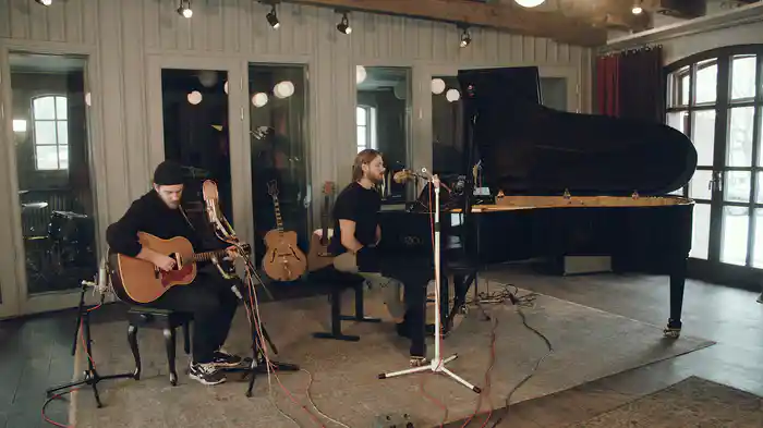 Vera (Live At Rixmixningsverket / 2018)