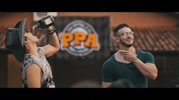 Sofrendo Ao Quadrado (Ao Vivo Em Goiânia / 2019)