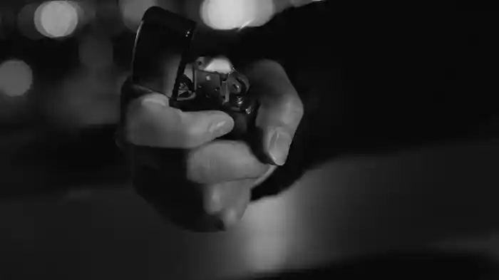 BURN ME (Visualiser)