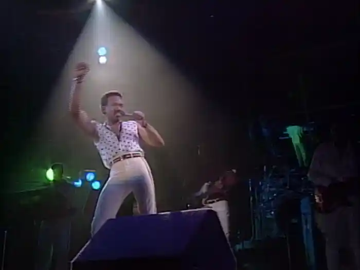 After The Love Is Gone (Live)