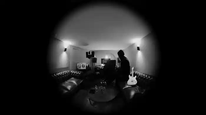 sampLES & Scotts (Lyric Video)
