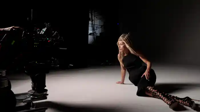 One Of Your Girls (Behind The Scenes)