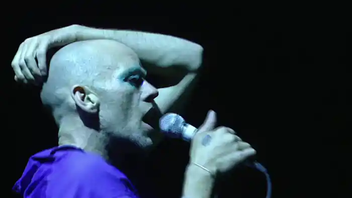 Star 69 (Live From Glastonbury Festival / 1999)