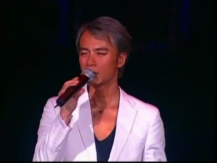 仍是老地方 (2002 Live)