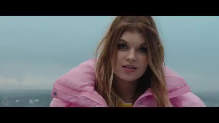 Uhanalasii (Elokuvasta ”Supermarsu”)