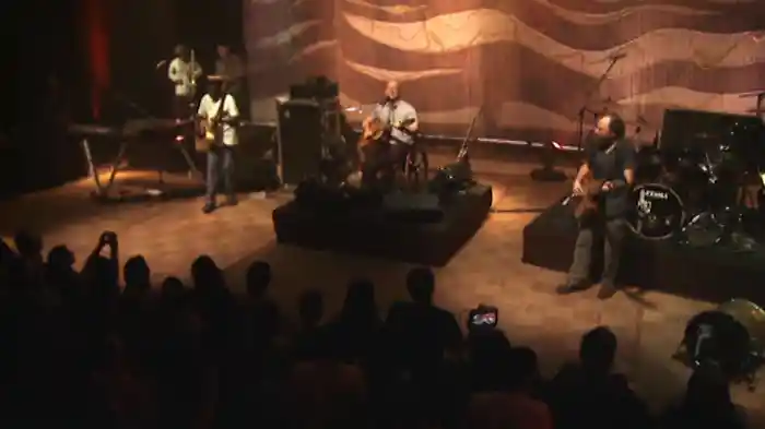 Uns Dias (Ao Vivo No Rio De Janeiro / 2010)