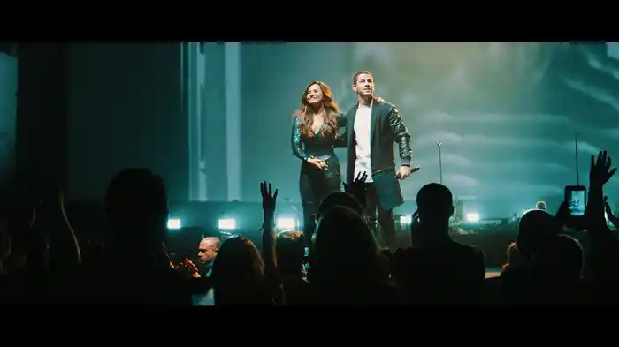 Close (Live On Honda Civic Tour: Future Now)