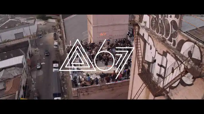 Tudo Ao Contrário (Ao Vivo)