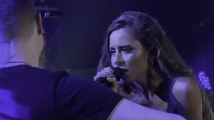 Ven (Live At Movistar Arena / 2019)