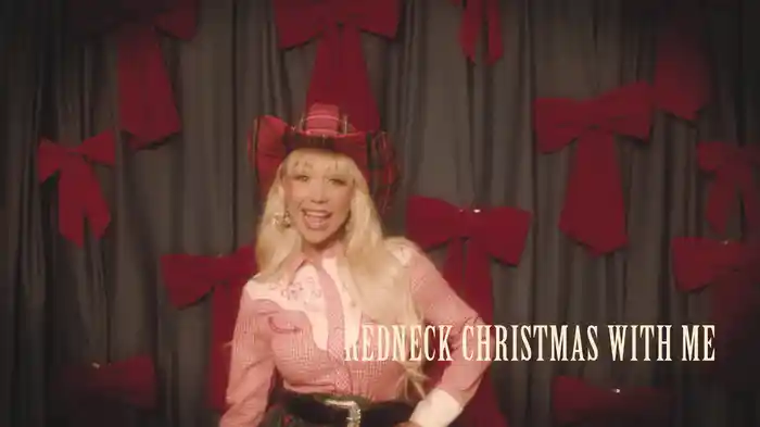 Redneck Christmas (Lyric Video)