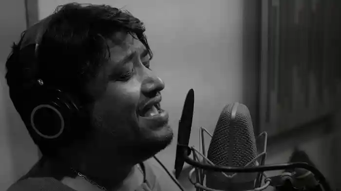 Sochta Hoon (Lyric Video)