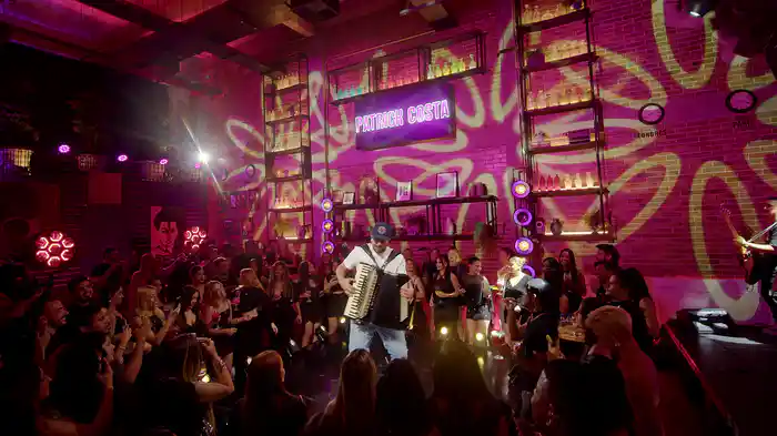 Vai Balançando (Ao Vivo Em Fortaleza / 2025)