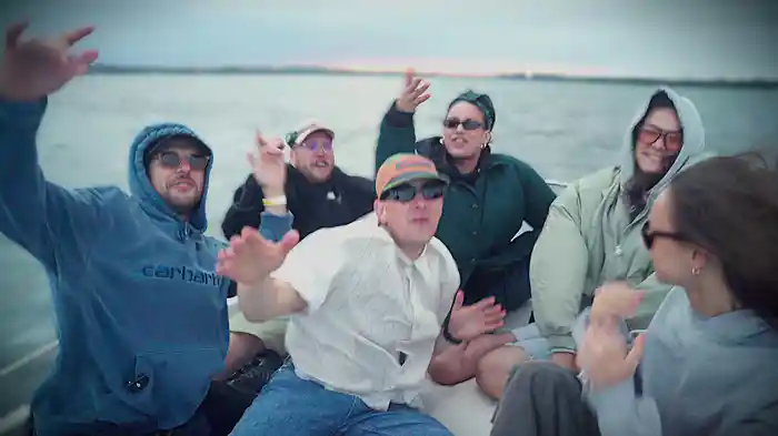 CZY TO JUŻ MELANŻ??