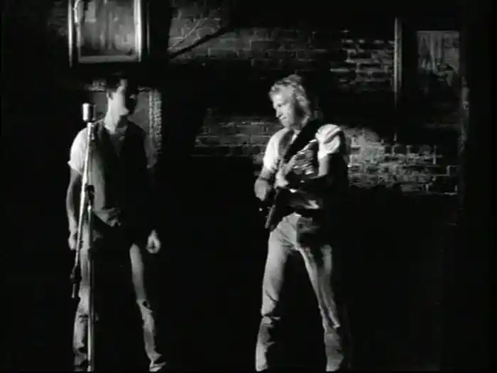 Heaven In My Hands (Video)