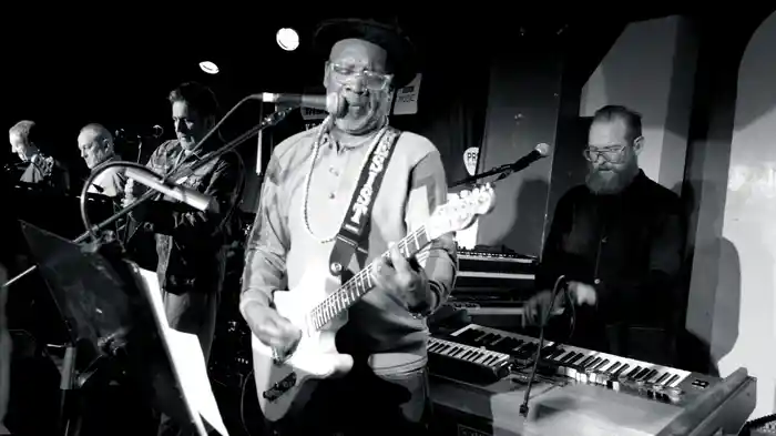 Too Much Too Young (Live At The 100 Club, London / 2019)