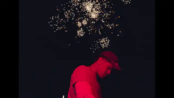 por como me cuidas (Visualizer)