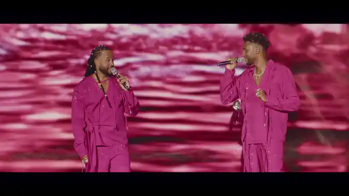 À Prova De Bala (Live At Estádio De Braga)