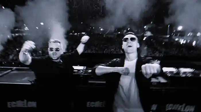 Hardcore Junky (One With The Bass)