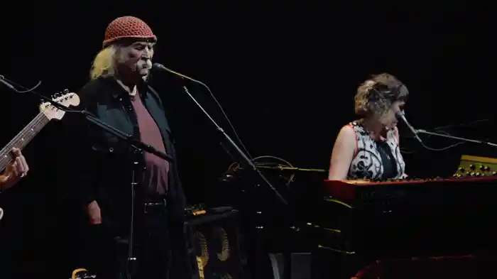 Look in Their Eyes (Live at the Capitol Theatre)