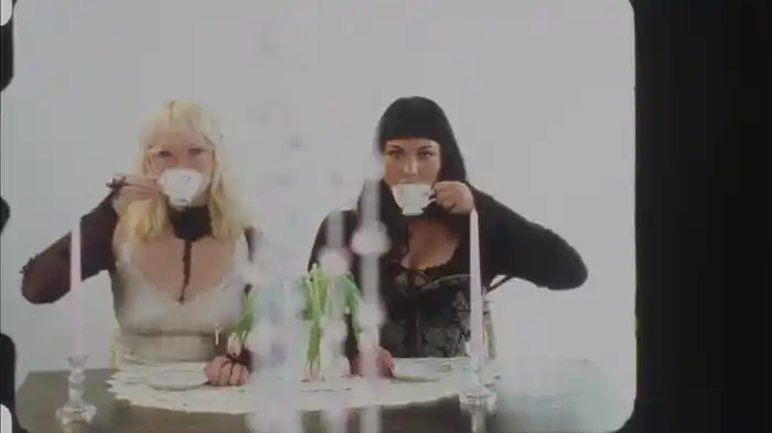 cup of tea (Lyric Video)