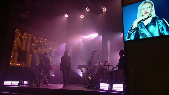 Kokosanki (Live On SNL)