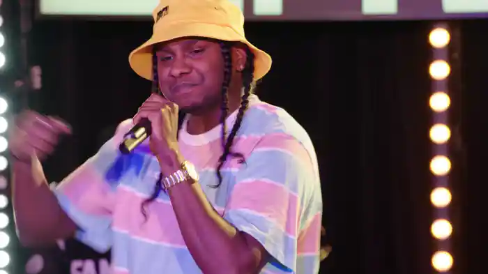 Cool As Hell (Live On MTV TRL)