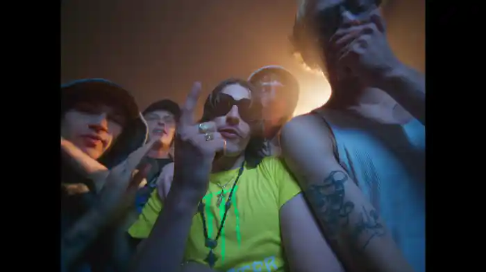 Vibecheck (feat. makko)