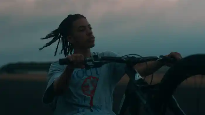 Lowdown (parts i and ii) (Visualiser)