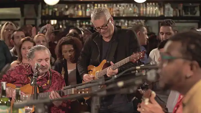 Mandingueiro (Ao Vivo No Bar Pirajá)