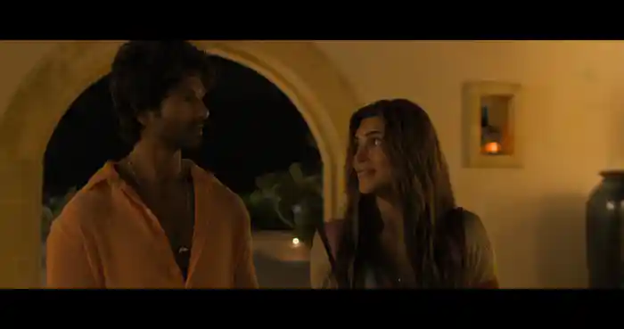Mashooqa (From “Cocktail 2”)