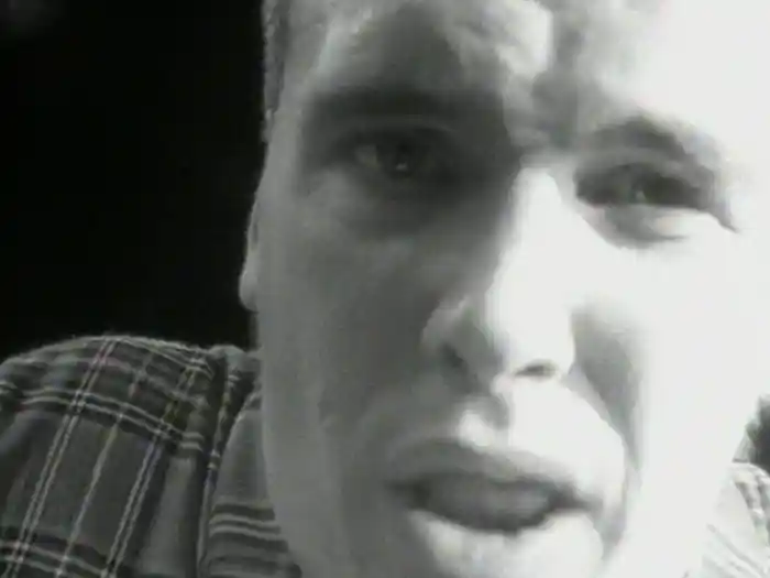 Don't Know How To Party (Video)