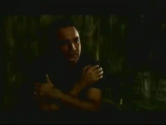 No Tengo Que Pedir Perdon (Album Version)