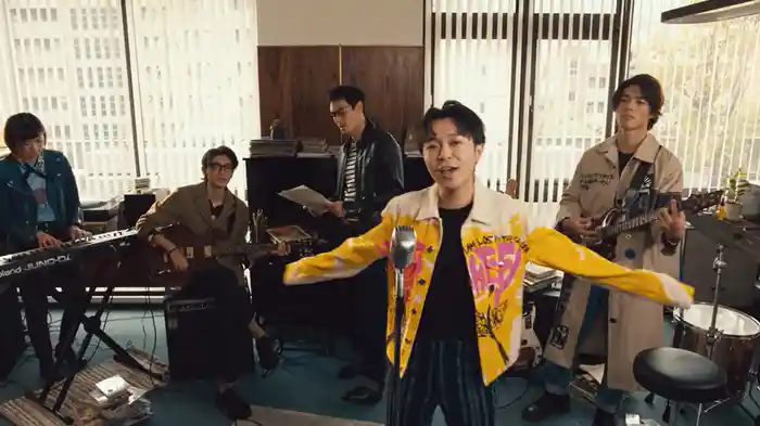 晴天娃娃 (影集《接招吧!製作人》主題曲)