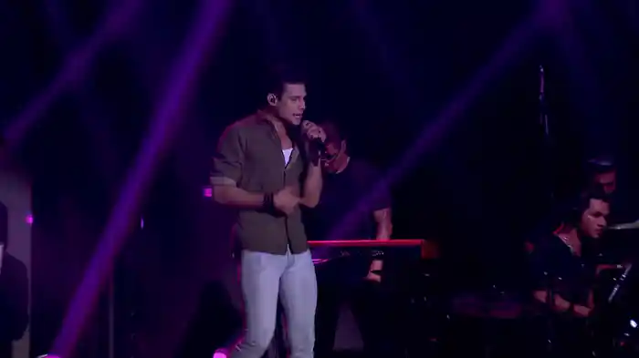 Tô Namorando Solteiro (Live)