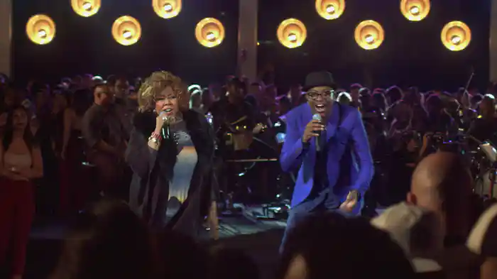 Amor Falsificado (Ao Vivo)