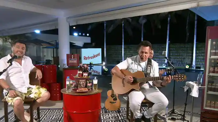 Surto De Amor (Ao Vivo Em Uberlândia / 2020)