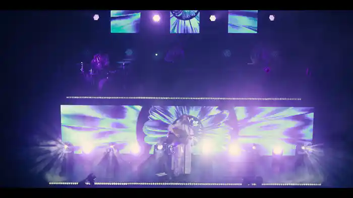 Patterns (Lady Powers Live At The Forum)