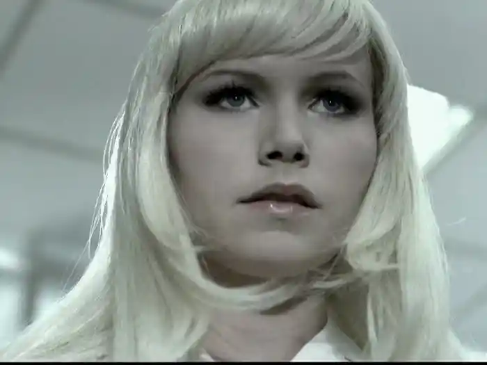 ハンギング・アラウンド