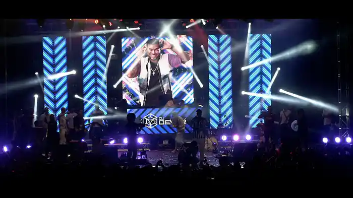 Once Once (En Vivo En Plaza De Toros De Cartagena / Mayo 4, 2019)