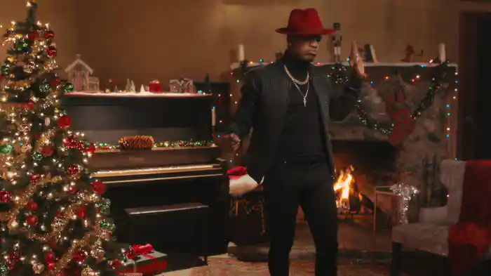 Carol Of The Bells (Visualizer)