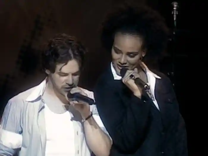Cai Dentro (Ao Vivo Em São Paulo / 2005)
