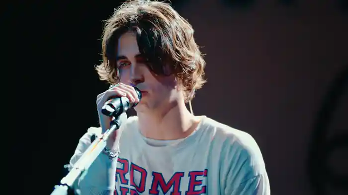 How's It Gonna End? (Acoustic Performance)