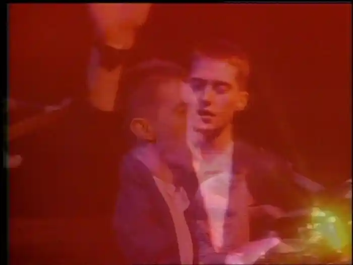 Obscurity Knocks (Stereo)
