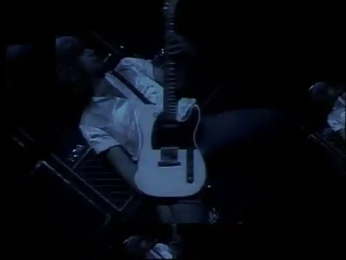 Runaway (Stereo Video)