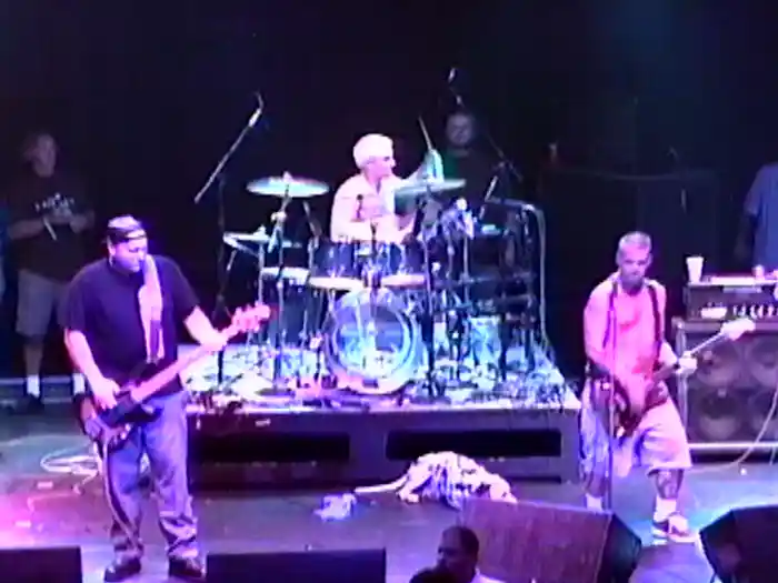 Scarlet Begonias (Live At The Palace, 1995)