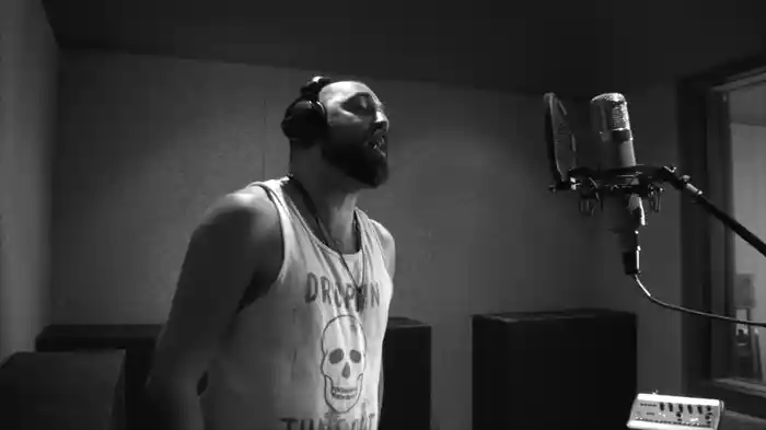 Do I Look Like Somebody You Could Love (Studio Session)